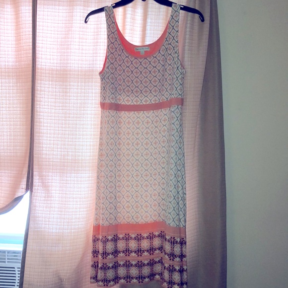 Dress - Picture 1 of 5